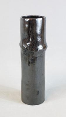2019030 Zylindervase Kaspar Hauser 8D 27H schwarz 38x